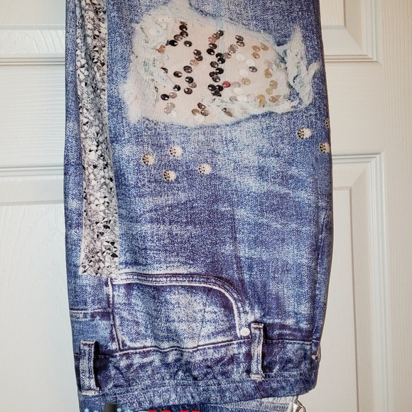 Jeggins - Picture 2 of 3